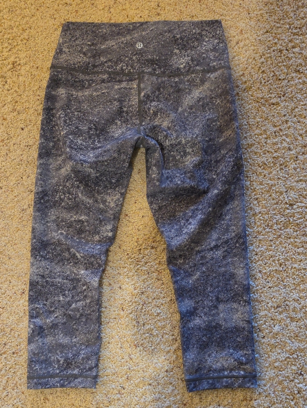 lululemon athletica Amped W6A16S Women's Heathered Charcoal Gray Crop Leggings